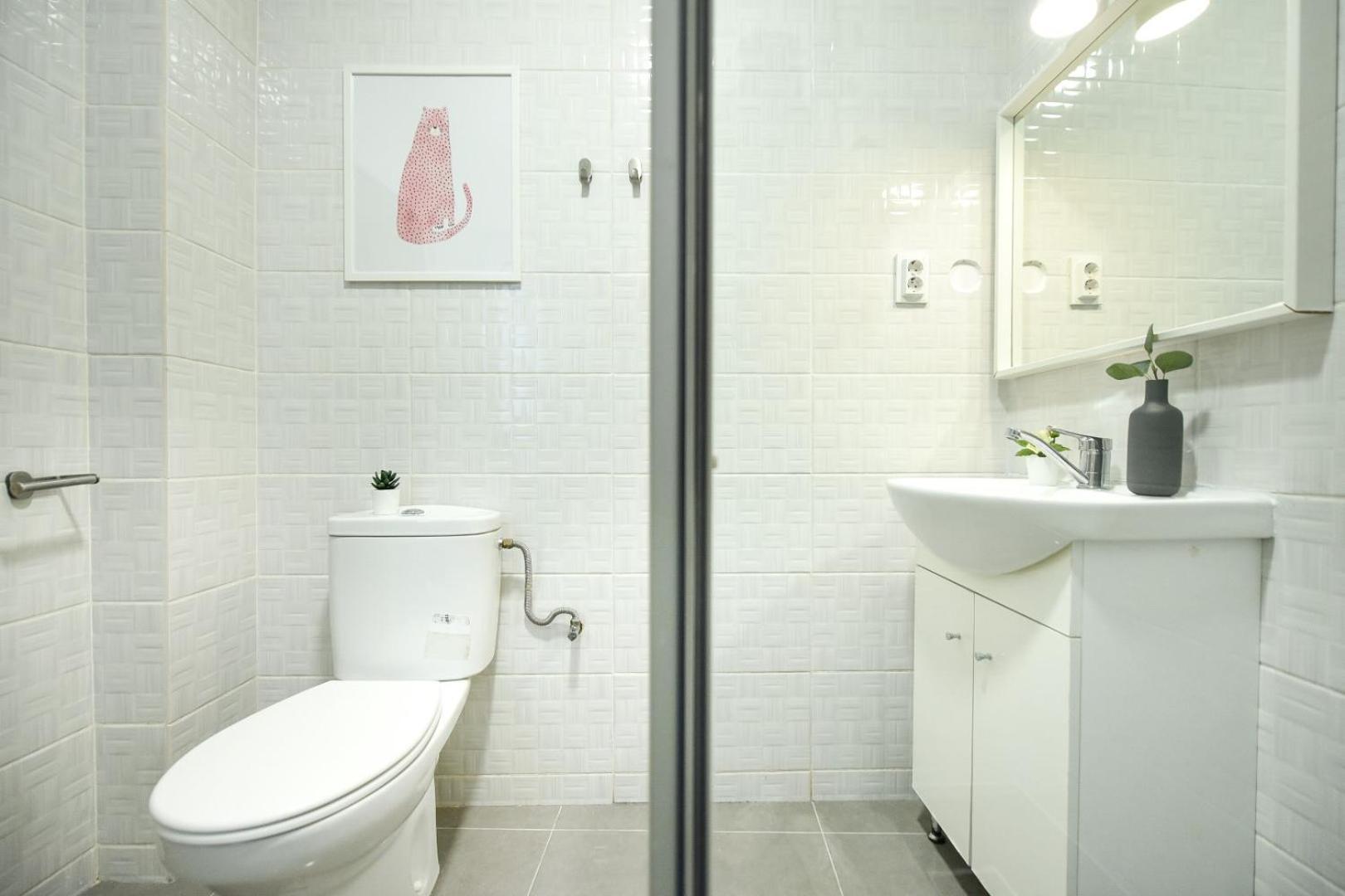 Apartament Bucharest's Heartbeat - Cozy On Smardan Street *